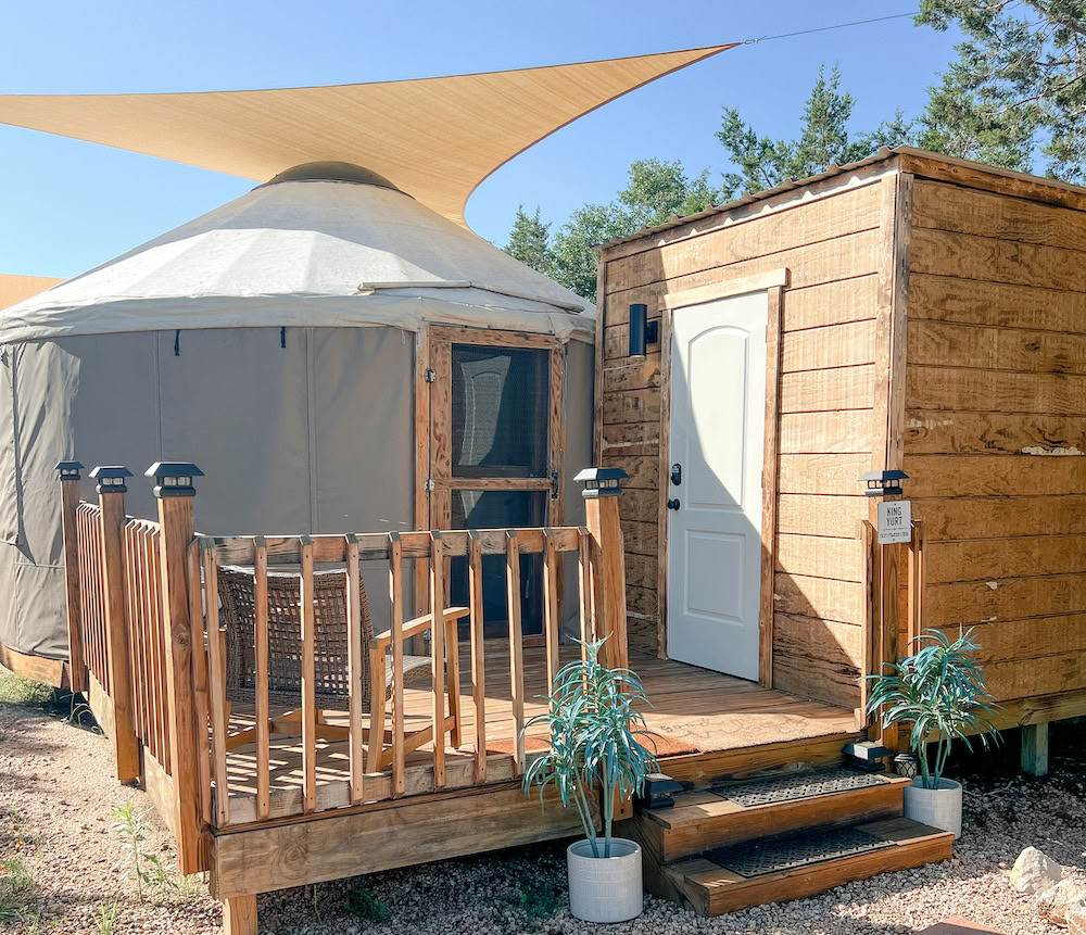 Alojamiento privado en yurt con cama king