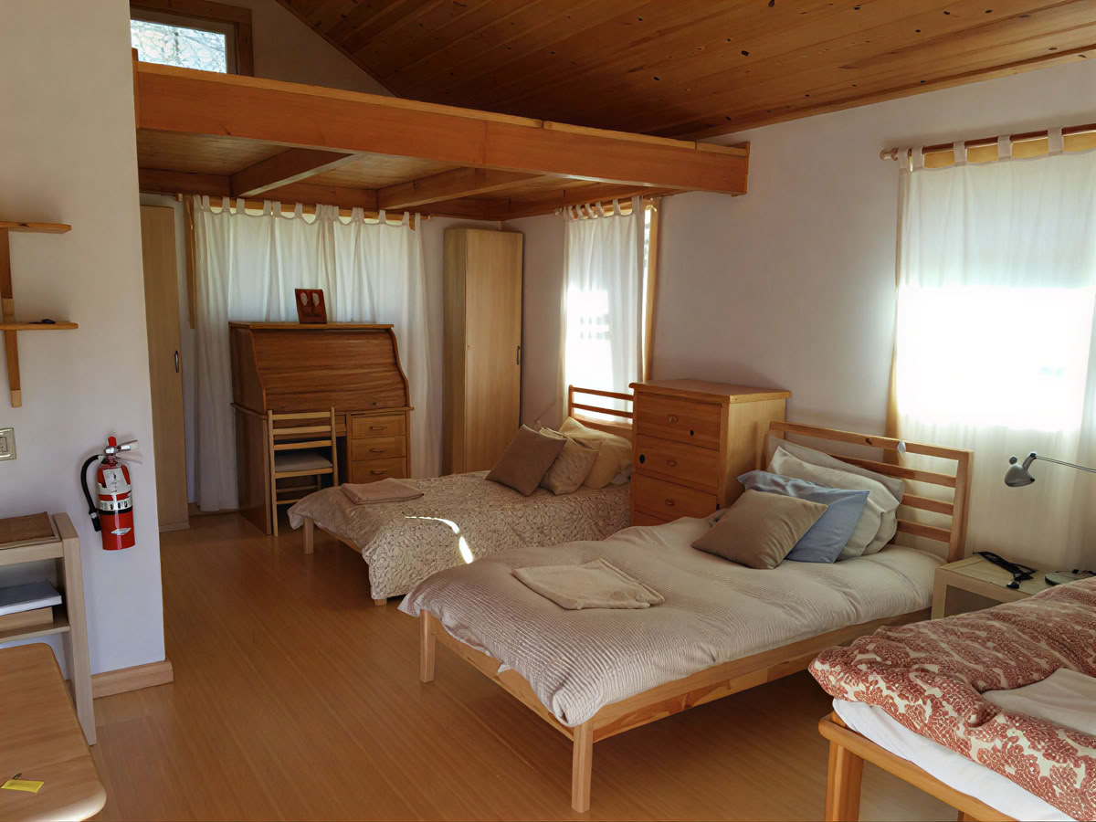 Deluxe Shanti - reserva con amigos o familia (3 camas individuales)
