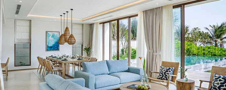 Villa con piscina frente a la playa de cuatro dormitorios – acceso al Ocean Club