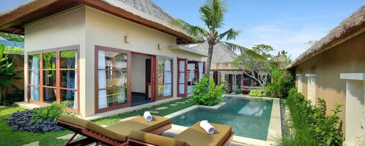 Villa con piscina de tres dormitorios