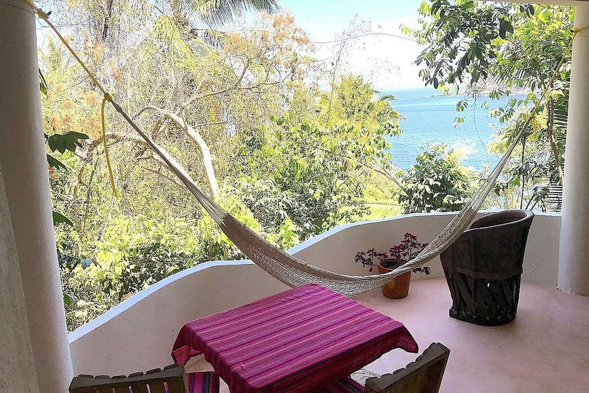 Habitación privada con vista al mar y baño privado
