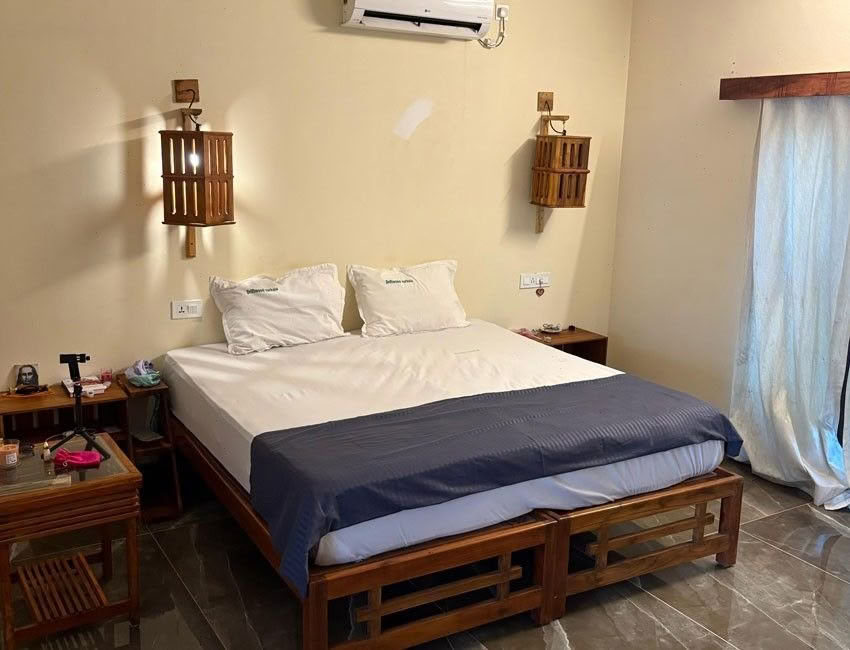Habitación compartida doble (sin aire acondicionado)