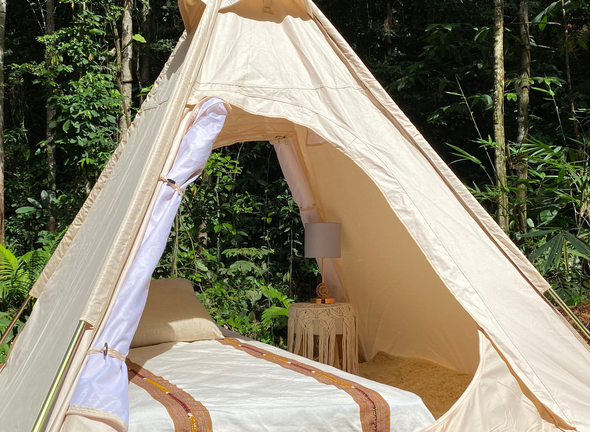 Tienda de glamping individual o habitación individual