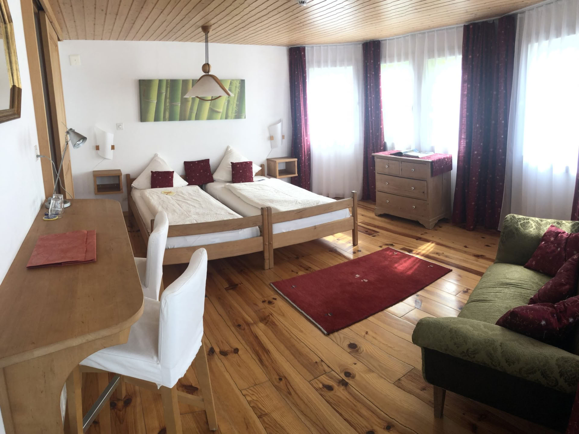 Sala para familias y grupos