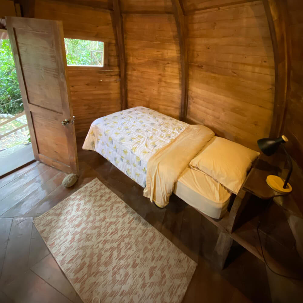 Private River Cabin by the River