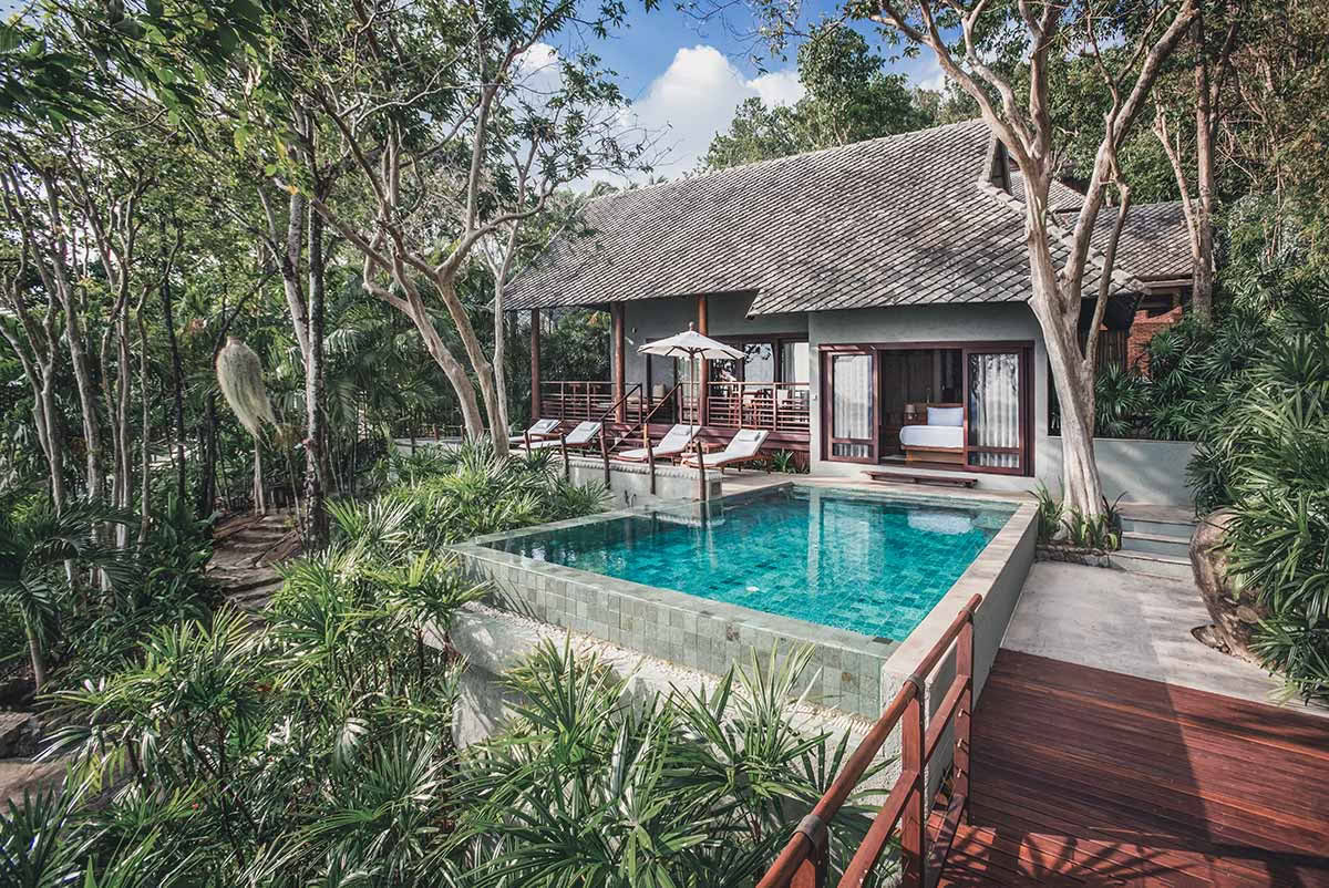 Villa con piscina frente a la playa (1 o 2 dormitorios)