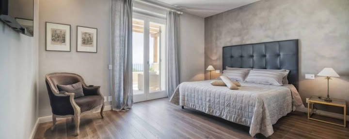 Habitación Doble con baño privado y vista al mar
