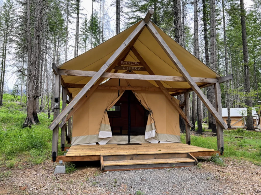 The Aviary (1 cama queen)