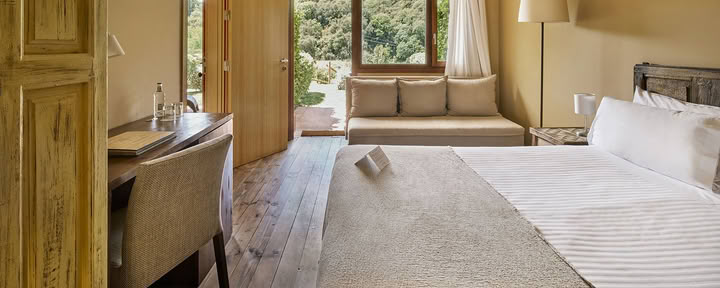 Habitación Superior Conectada con Vista Jardín