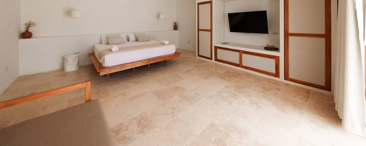 Gran suite junto a la piscina