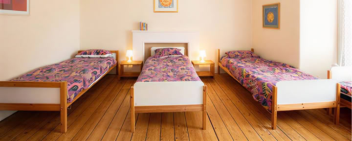 Cama de dormitorio regular